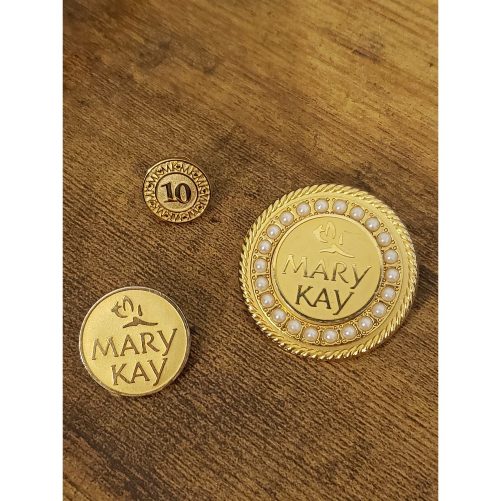 Lot Of 3 Mary Kay Pins Buttons 10 Years
